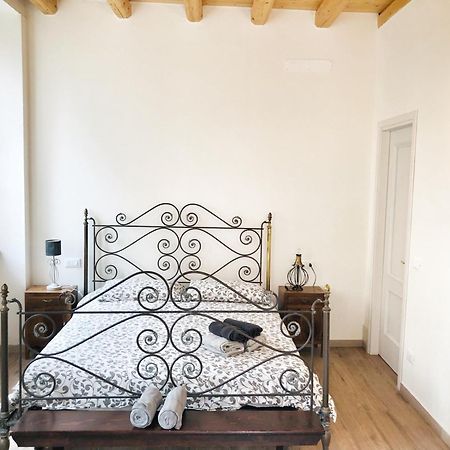 Bed and Breakfast Casa Barteei Monte Isola Exterior foto